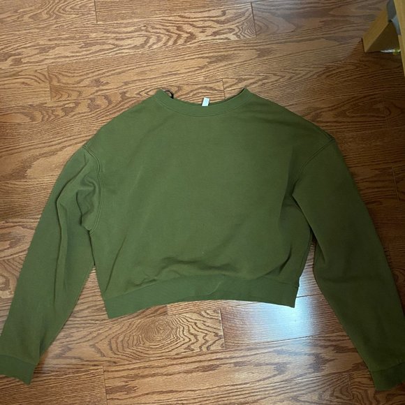 Cropped Sweatshirt - Picture 2 of 2